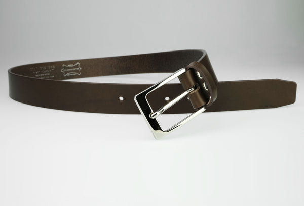 Brown Leather Belt With Bright Shiny Buckle